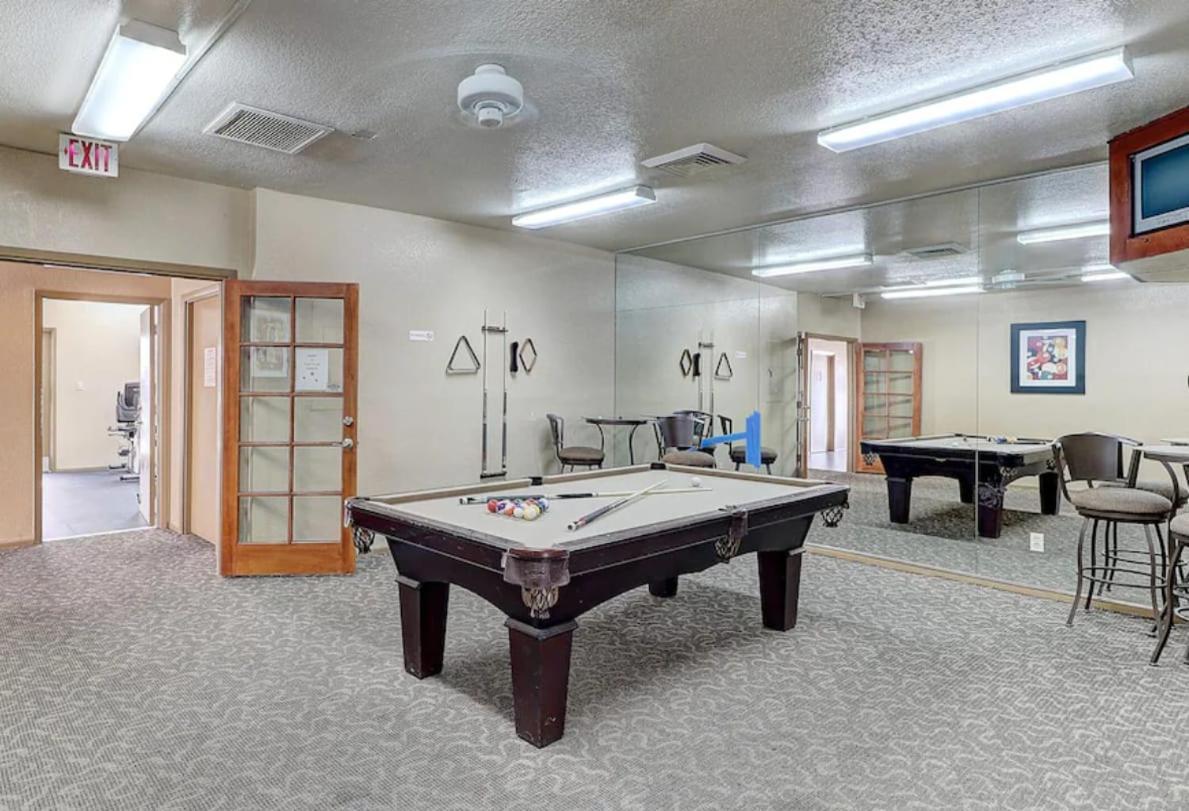 Condo With Heated Pool, Hot Tub, Near Walking Paths Глендейл Екстериор снимка