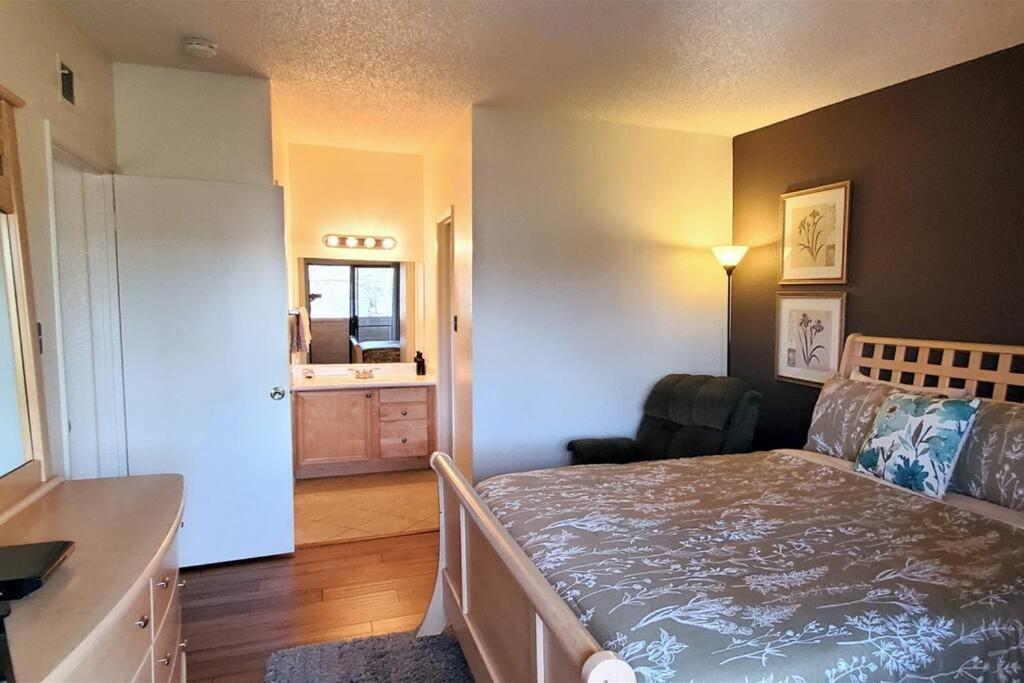 Condo With Heated Pool, Hot Tub, Near Walking Paths Глендейл Екстериор снимка