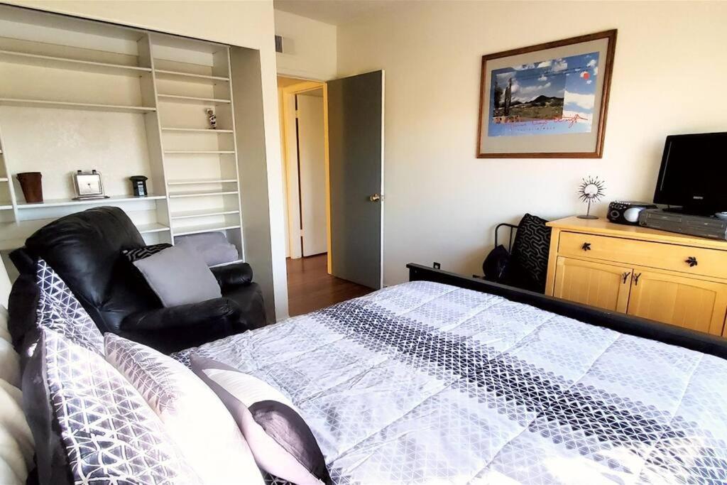 Condo With Heated Pool, Hot Tub, Near Walking Paths Глендейл Екстериор снимка